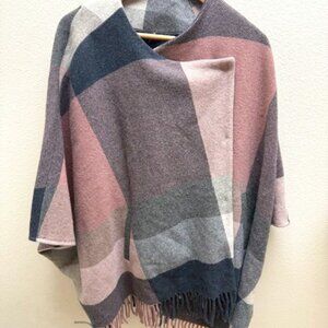 etro poncho women 95 % lana wool